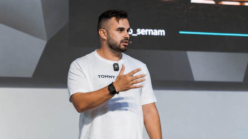 Fotografía de Fabio Serna, creador de Partner 360